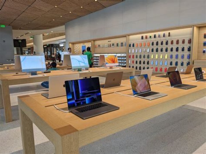Can I make an appt at the Apple Store?
