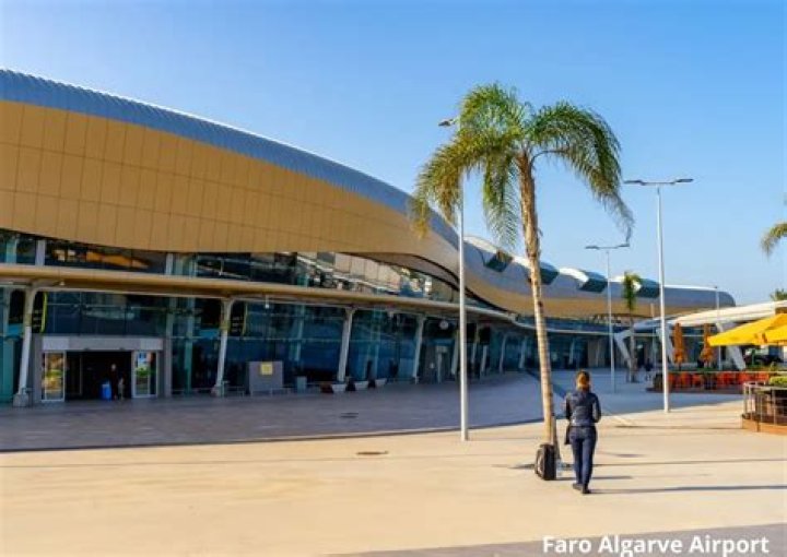 How far is Portimao from Faro airport?