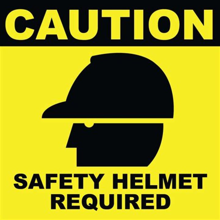 Is it compulsory to wear helmet in Tamilnadu?