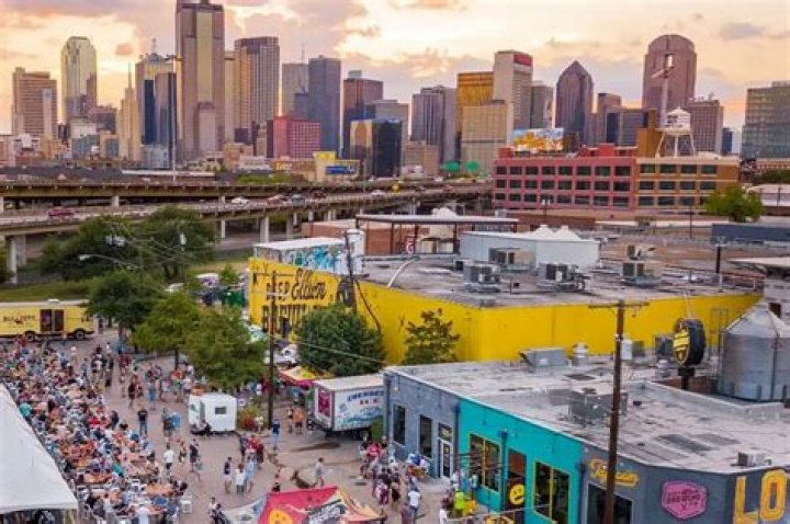 Is Uptown Dallas walkable?